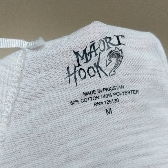 2/$15 Exposed Back Crop Tee by Maori Hook - Picture 6 of 6